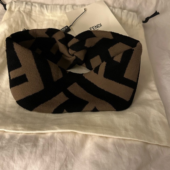Fendi Black and Brown Logo Headband - Picture 7 of 10